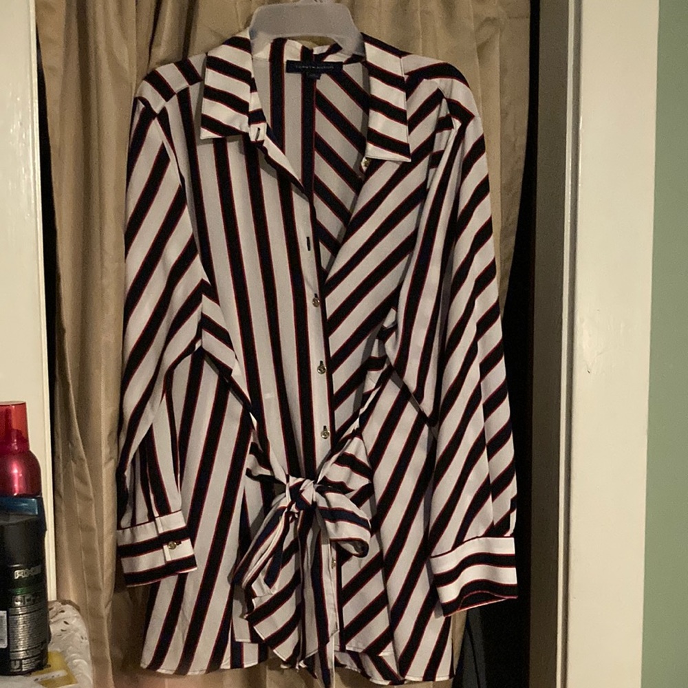Tommy Hilfiger blouse
